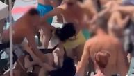 ZBOG LEŽALJKE Masovna tuča na bazenu hotela: Devojčica (13) dobila udarac u lice, slomljen joj nos