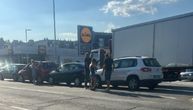 Lančani sudar četiri automobila u Valjevu: Saobraćaj u zastoju, policija na terenu!