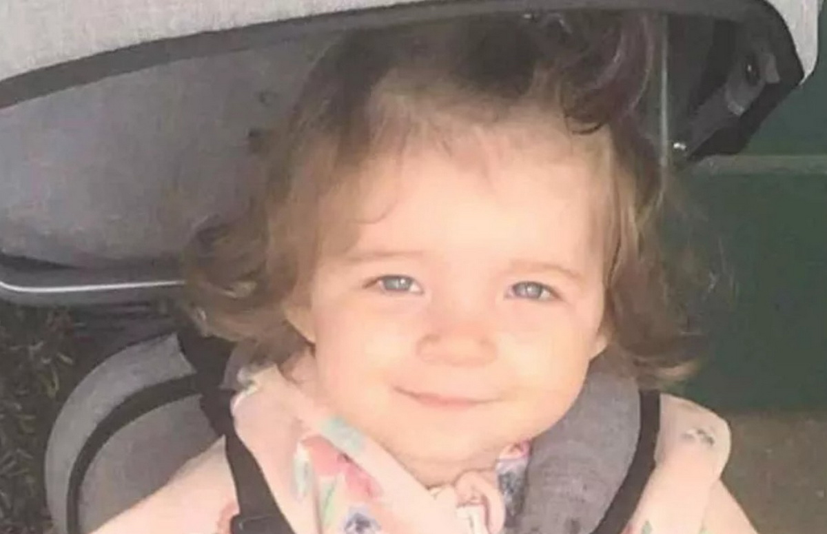 Aleksandra pušila dok joj je ćerka (2) umirala pred očima: Otkriveno kroz kakav je pakao dete prošlo pre smrti