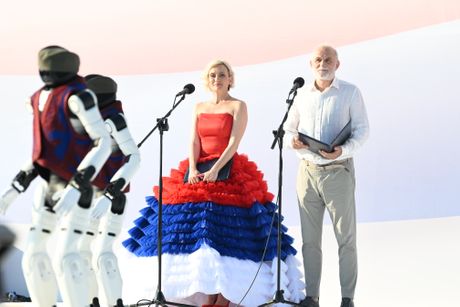 Srbija jedna porodica Skup