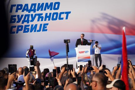 Srbija jedna porodica, Aleksandar Vučić, Skup