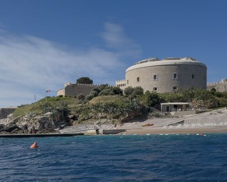 Mamula / Lastavica, Crna Gora