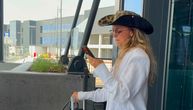 Ćerka našeg pevača sletela u Beograd: Gura kofer od 234.760din, a na njemu torba koja košta pravo bogatstvo!