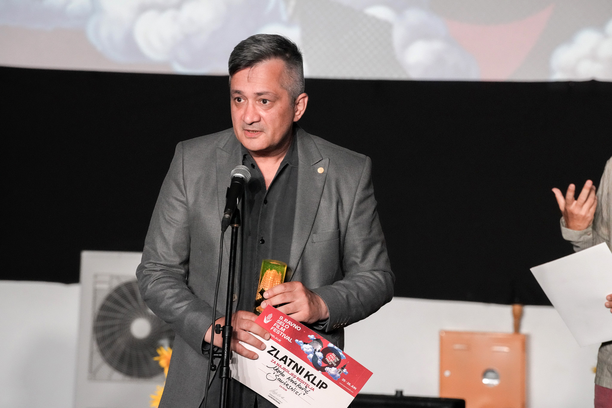 Zavšen 9. Ravno selo film festival: „Zlatni klip“ pripao Marku Novakoviću za najboljeg reditelja
