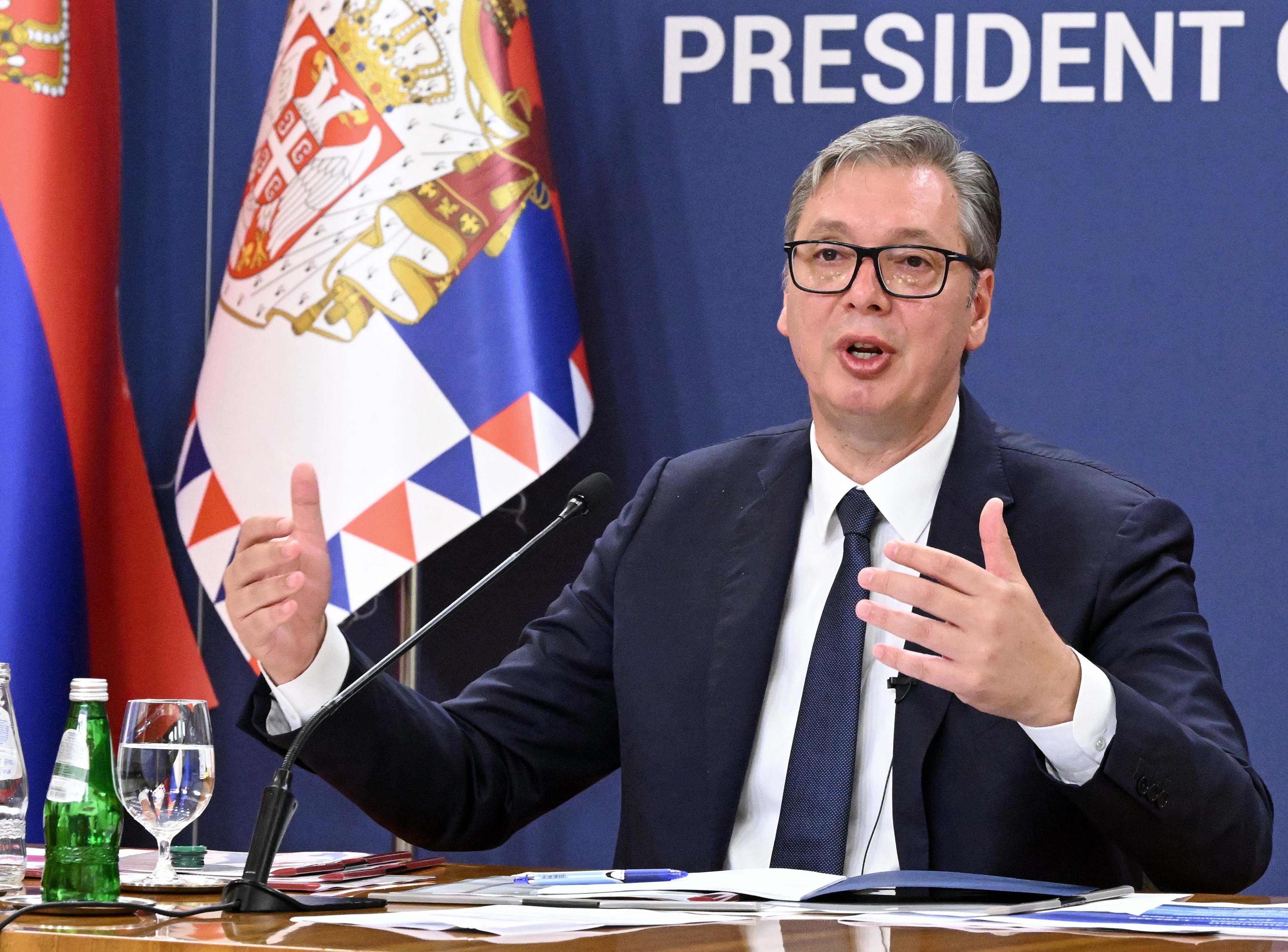 Vučić: Izbori u naredna 3-4 meseca, odluka o mojoj kandidaturi biće u skladu sa Ustavom