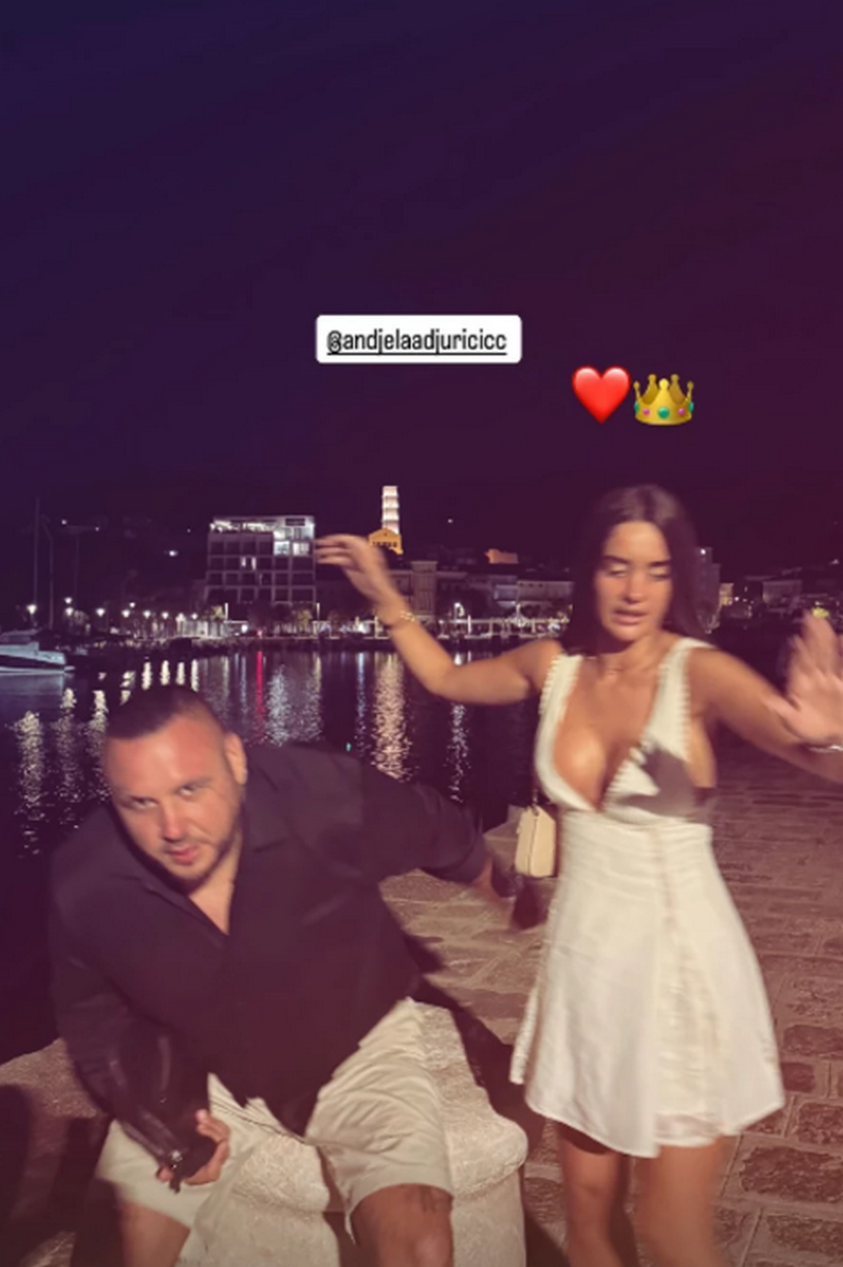 "Ne bi me izdala nikada" Filip Car šokirao slikom sa mora: Uživa sa Anđelom, ona u haljini bez brushaltera