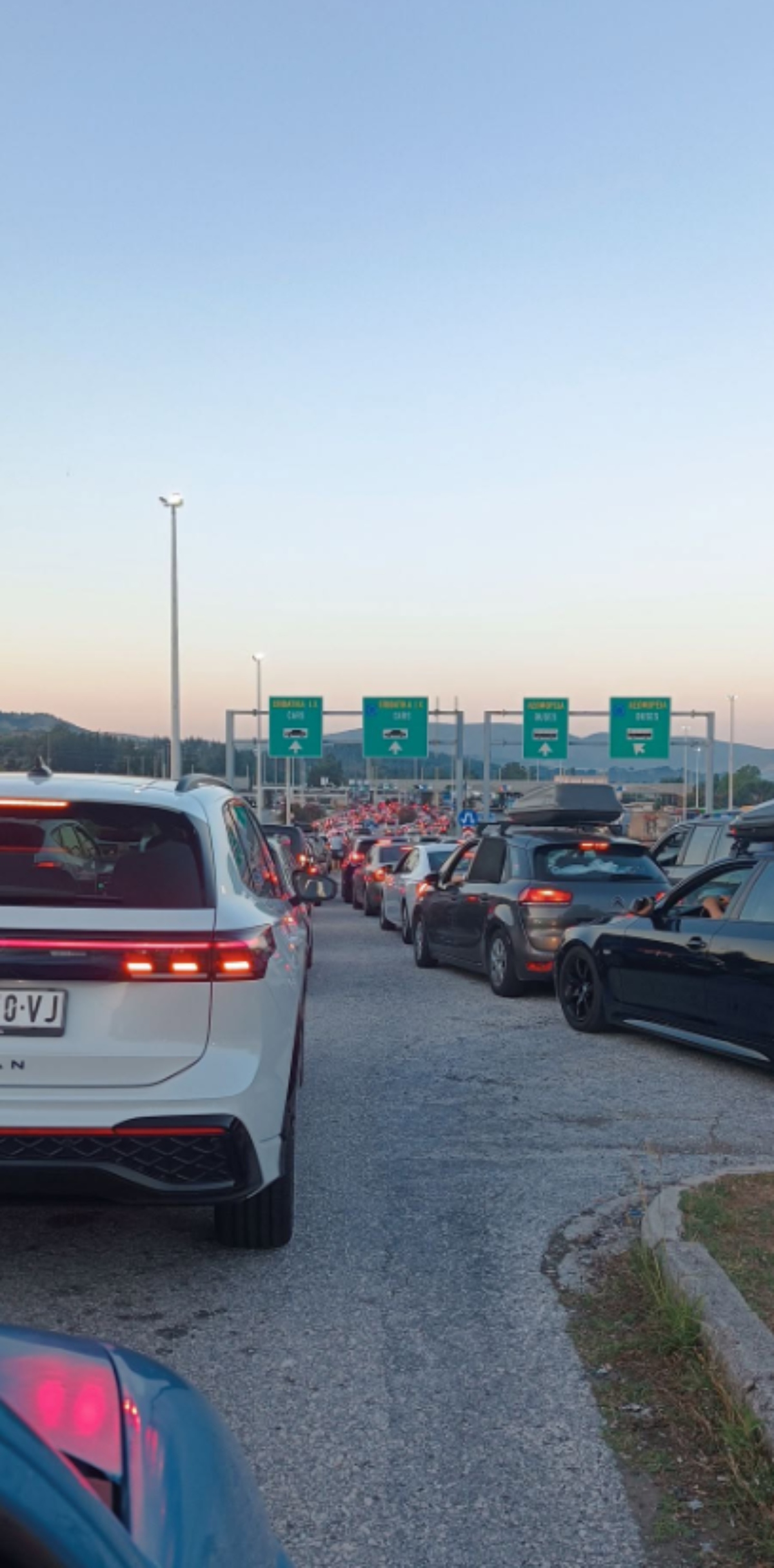 Seoba Srba na more u Grčku: Jutros u 5.20 na ovom prelazu kilometarske kolone