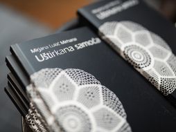 Mirjana Lukić Mirhana, promocija knjige „Uštirkana samoća“