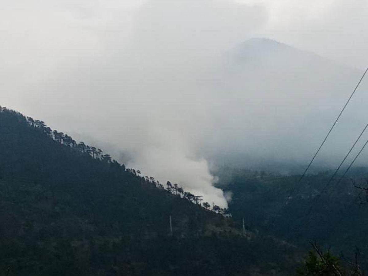 Havarija kod Priboja! Veliki požar izbio na deponiji, gust dim i jak smrad se širi selima