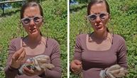 Ne bacajte pare na hemiju: Anđela stavlja 1 jeftin sastojak u vodu i prska biljke - rezultat je čudo!