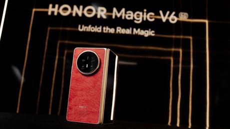 HONOR Magic V6 predstavljen u Srbiji