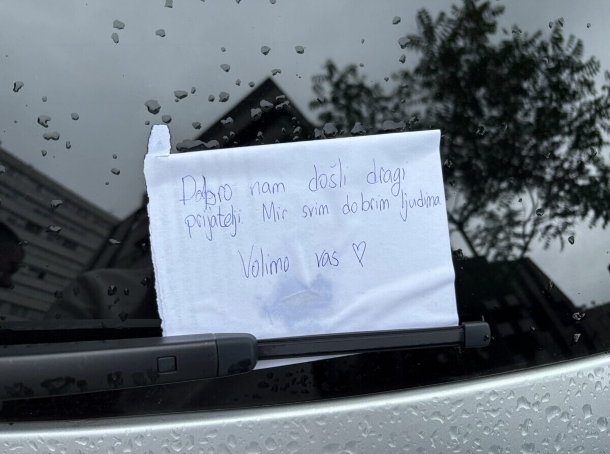 SARAJLIJE, HVALA! Naša ekipa pratila utakmicu Zmajeva i SAD u Sarajevu, na rastanku dobila predivnu poruku!