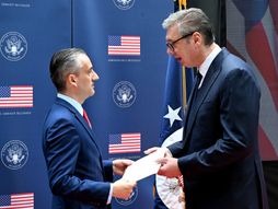 Američka ambasada u Beogradu obeležila je danas svečanim prijemom 250 godina nezavisnosti SAD