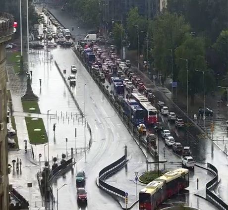 Beograd saobraćaj Trg Nikole Pašića