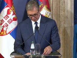 Aleksandar Vučić, Španija, Obraćanje, Ordenje