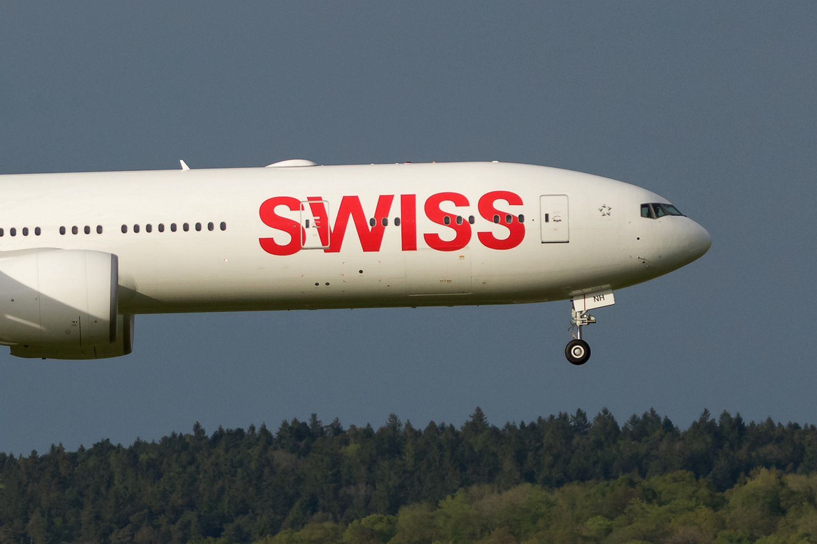 Kutijica za punjenje slušalica izazvala vanredno sletanje SWISS-ovog A330: Posada prijavila požar u kokpitu