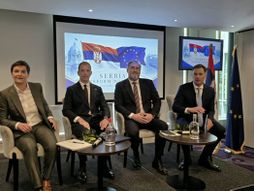 Predsednica Narodne skupštine RS Ana Brnabić, ministar finansija Siniša Mali, ministar spoljnih poslova Marko Đurić i ministar za evropske integracije Nemanja Starović