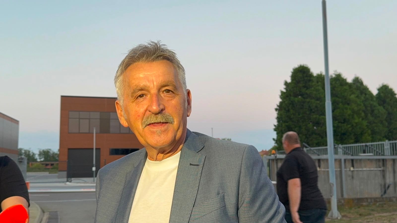 "Znam ko će pobediti" Bosanac stigao na finale PZ: Otkrio da li sledeće godine žirira "Ne znam, imam godine"