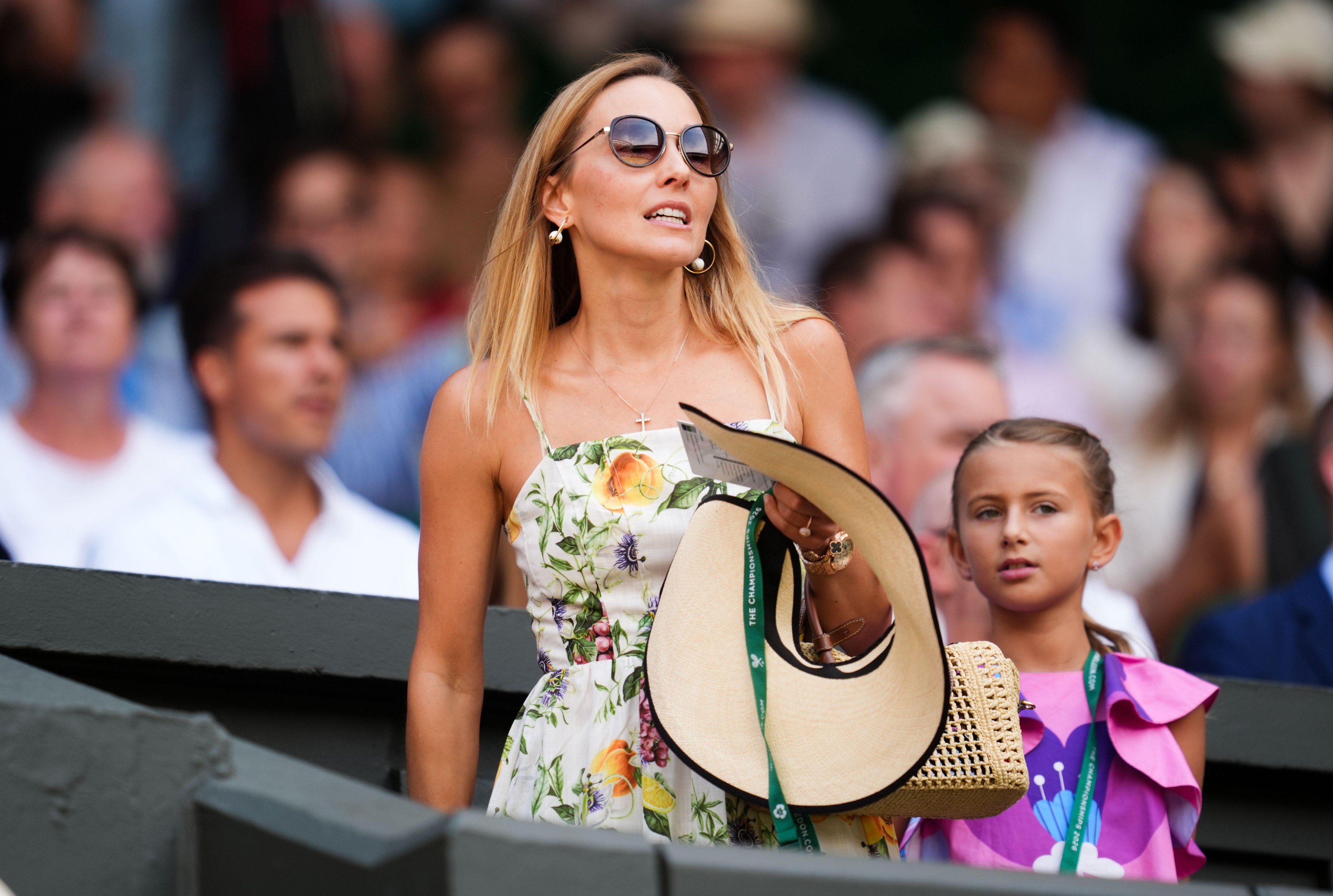 Jelena blistala na Vimbldonu: Na njoj nakit od 30.000 evra, haljina košta kao RUČAK - svaka žena je može imati