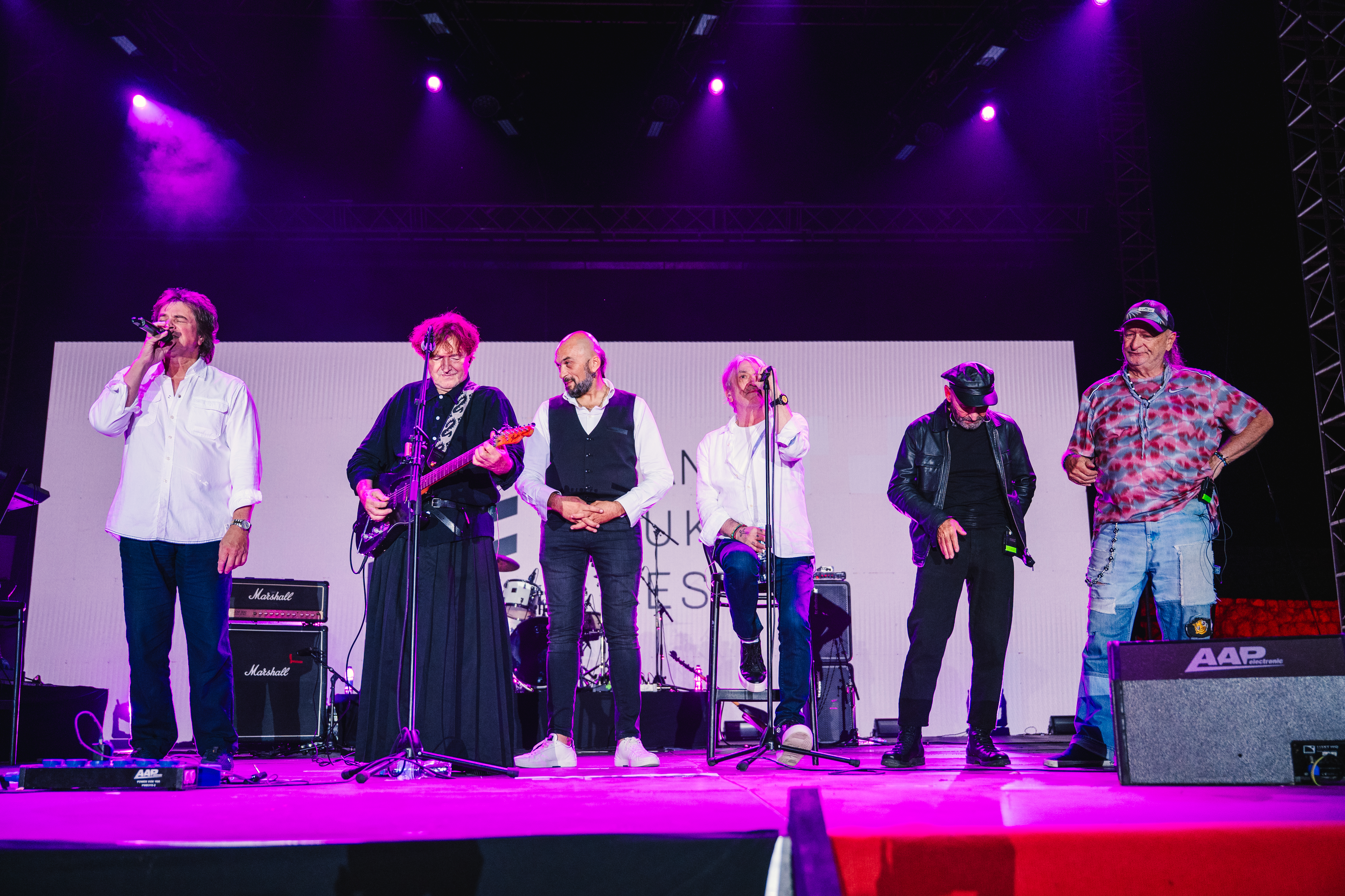 Bijelo dugme zatvorilo 5. Banja Luka Fest: Tri sata rok himni i emocija pod zvezdanim nebom Kastela
