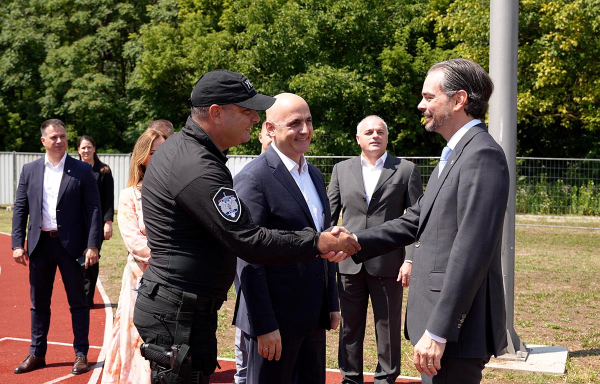 Srpska policija pokazala vrhunske veštine i opremu: Interpol impresioniran na vežbi u Makišu