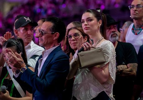 Mark Entoni i Nadija Fereira supruga