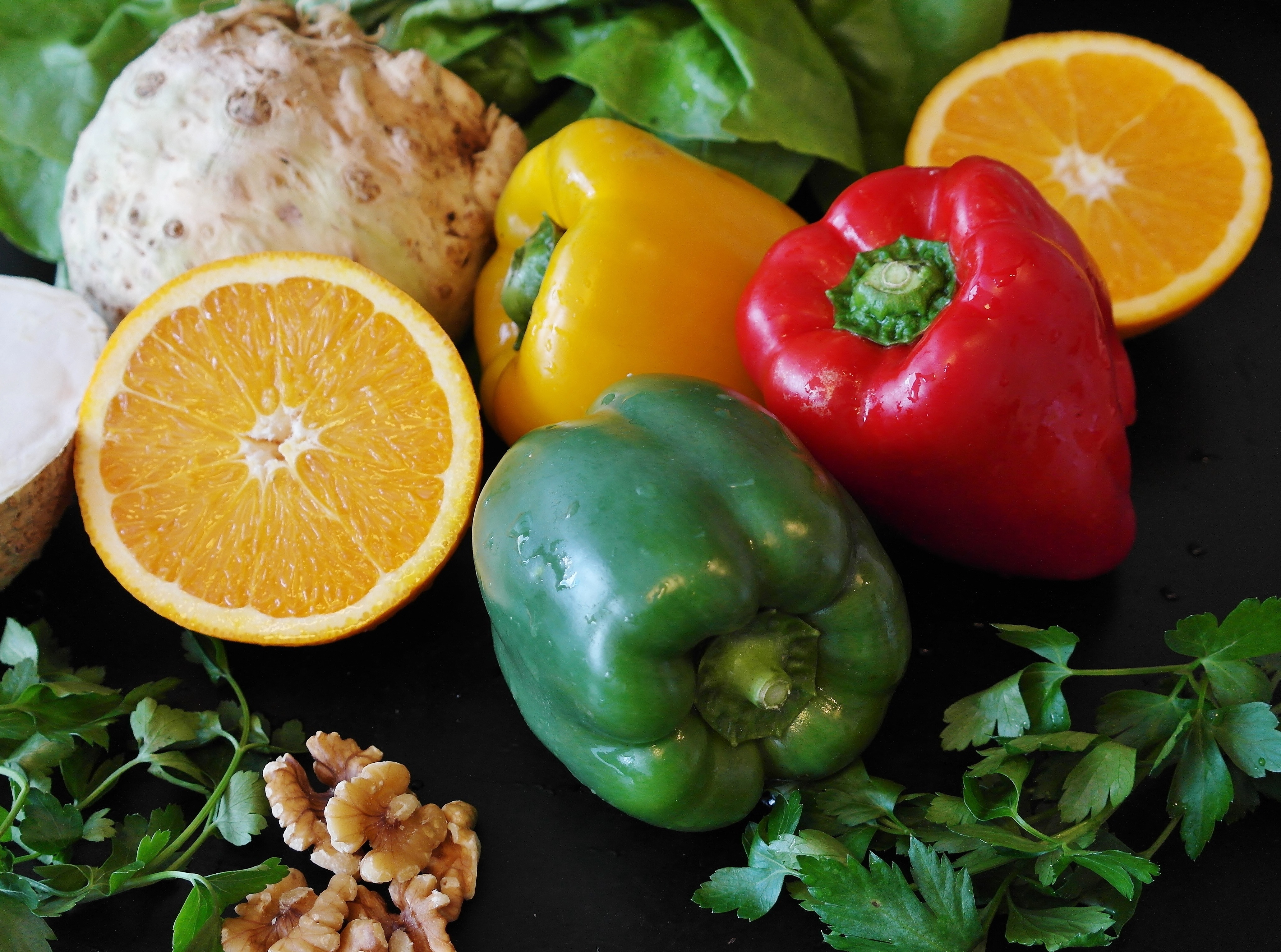 Zelena, žuta ili crvena? Nutricionisti otkrili koja je babura NAJZDRAVIJA - i zašto jednu teže varimo
