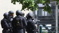 Uhapšen poznati mafijaški bos, imao pasoš BiH: Skamenićete se kada vidite sta je nađeno ispod dečjeg jastuka