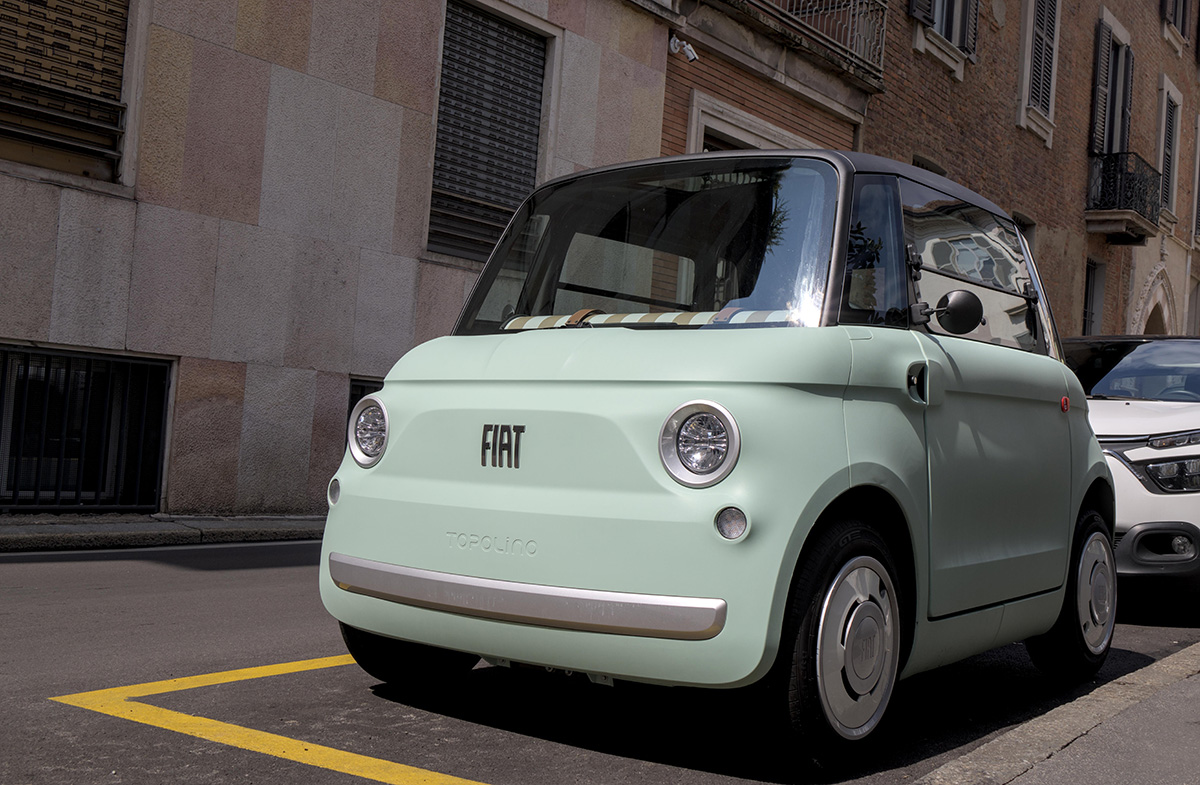 Fiat minijatura od samo 14.000! Amerikanci voze džipove od 50.000, a Italijani im šalju ovo čudo