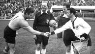 Kultna fotografija sa Svetskog prvenstva u fudbalu 1962. pokrenula neverovatne teorije: "Da li je moguće?"