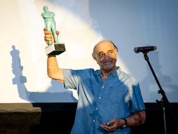 Vojislavu Brajoviću uručena nagrada „Ernest“ na 8. Somborskom filmskom festivalu
