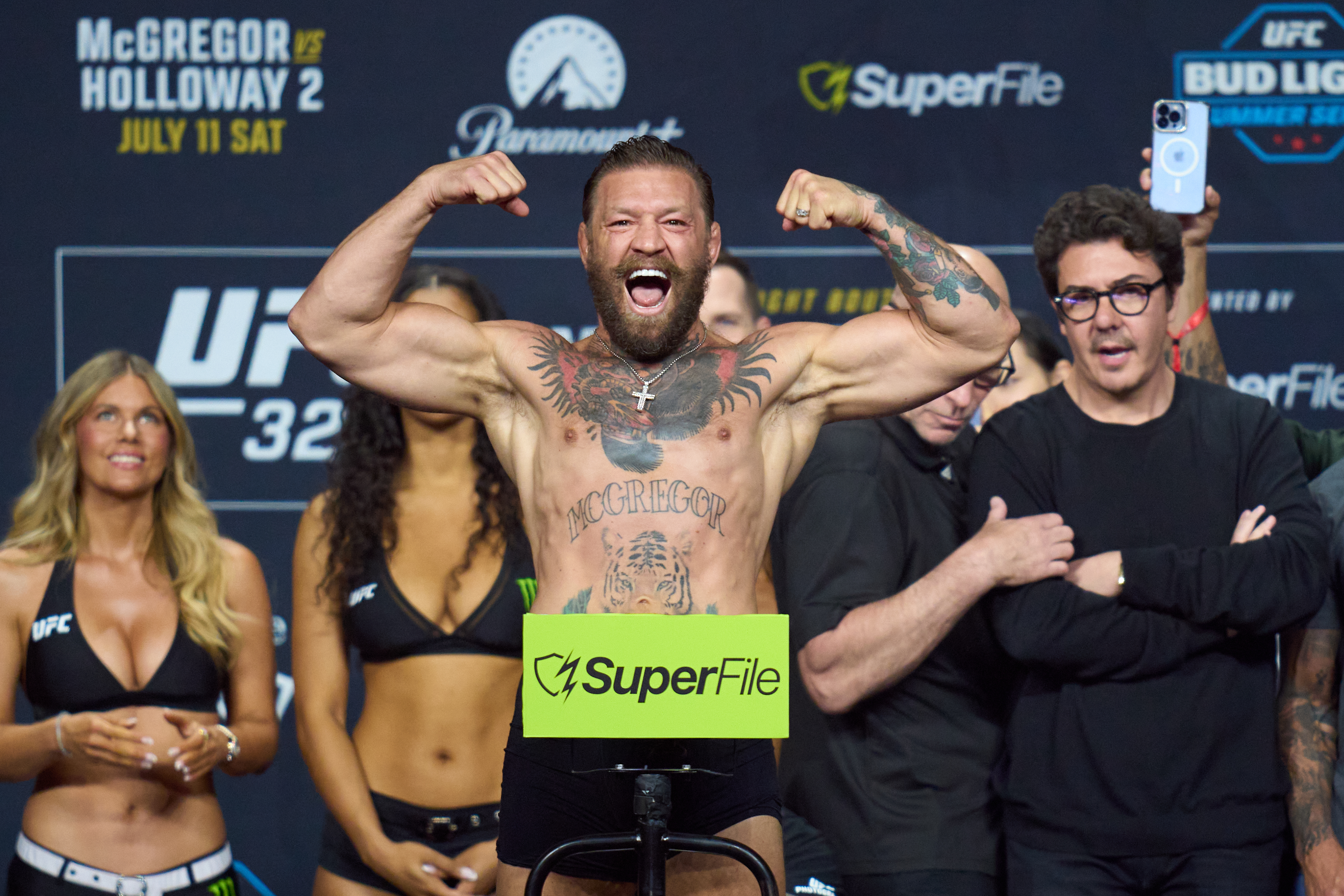 Ovo će oduševiti sve Srbe! Konor Mekgregor se javio pred UFC 329 uz čuvenu pesmu vladike Nikolaja!