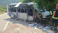 Ovo je kombi u kojem je stradala devojka iz Srbije: Tragedija se dogodila po povratku sa Ostroga?