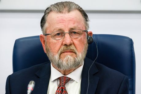 Lari Džonson, bivši analitičar CIA