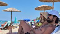 Verica Rakočević (78) se skinula na plaži, a njen 35 godina mlađi muž u spido gaćicama: "Samo je nebo granica"