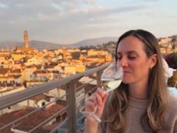 Firenca žena vino