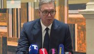 Predsednik Vučić obraća se iz Pariza: Vesti koje stižu nepovoljne za sve, posebno za nas