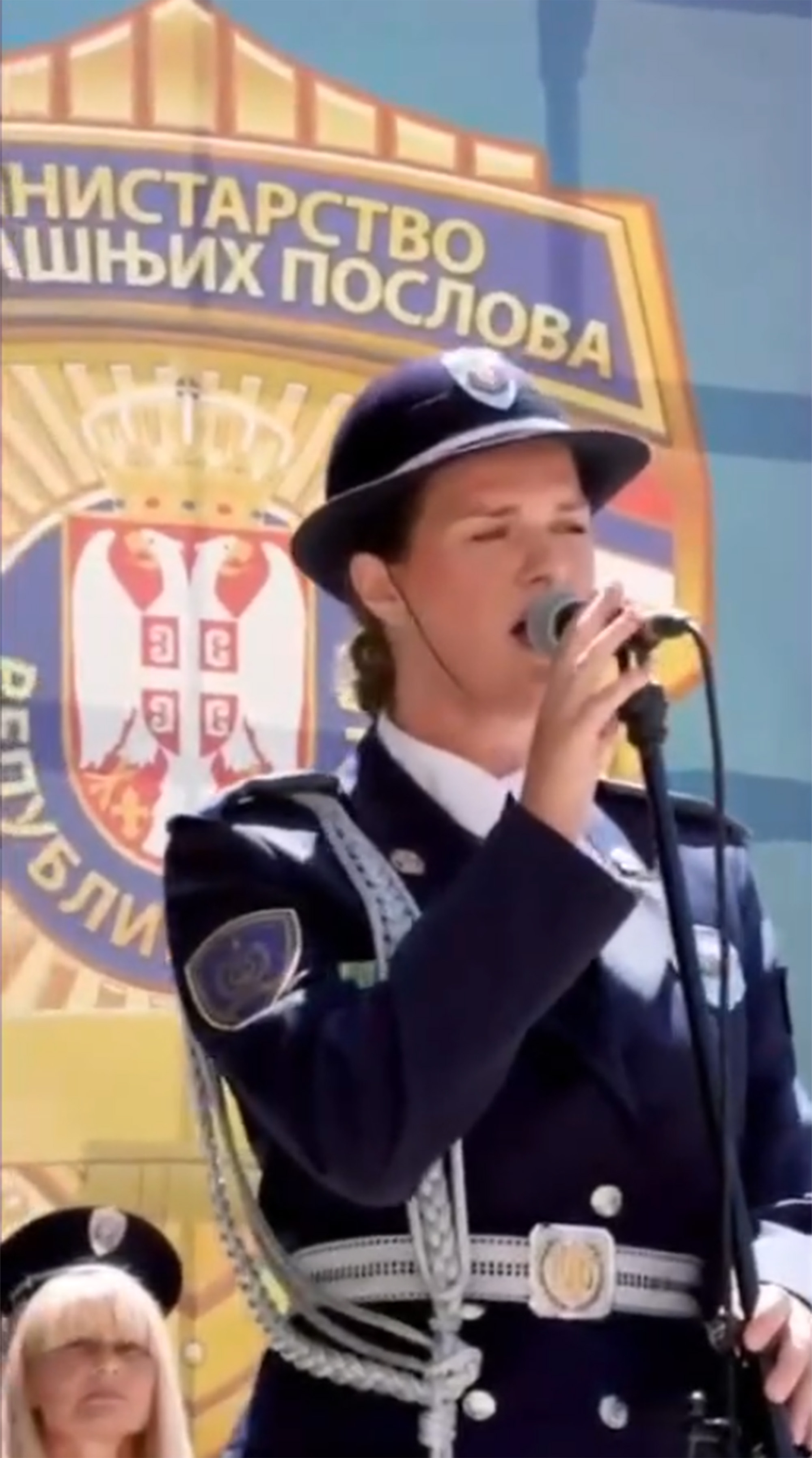 Pripadnica MUP-a napisala "Uniformu plavu": Izvedena pred novim polaznicima