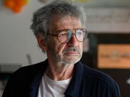 Serija "Teslina pošiljka – Kod proroka", Predrag Miki Manojlović