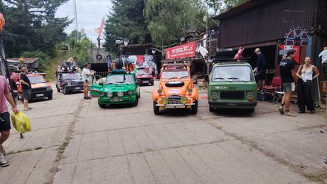 Mongol rally, Nikola Vujović, Yugo, avantura, avanturisti, Mongolija