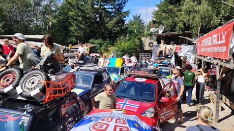 Mongol rally, Nikola Vujović, Yugo, avantura, avanturisti, Mongolija