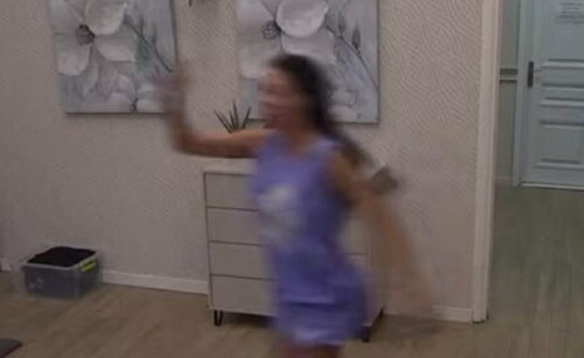 Drama u Šimanovcima: Maja lomila po imanju, doživela novi nervni slom! Asmin je uništio, obezbeđenje uletelo
