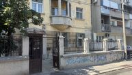 Prve slike i snimci sa mesta požara na Vračaru: Vlasnik stana pronađen u kupatilu, sumnja se da je ovo uzrok