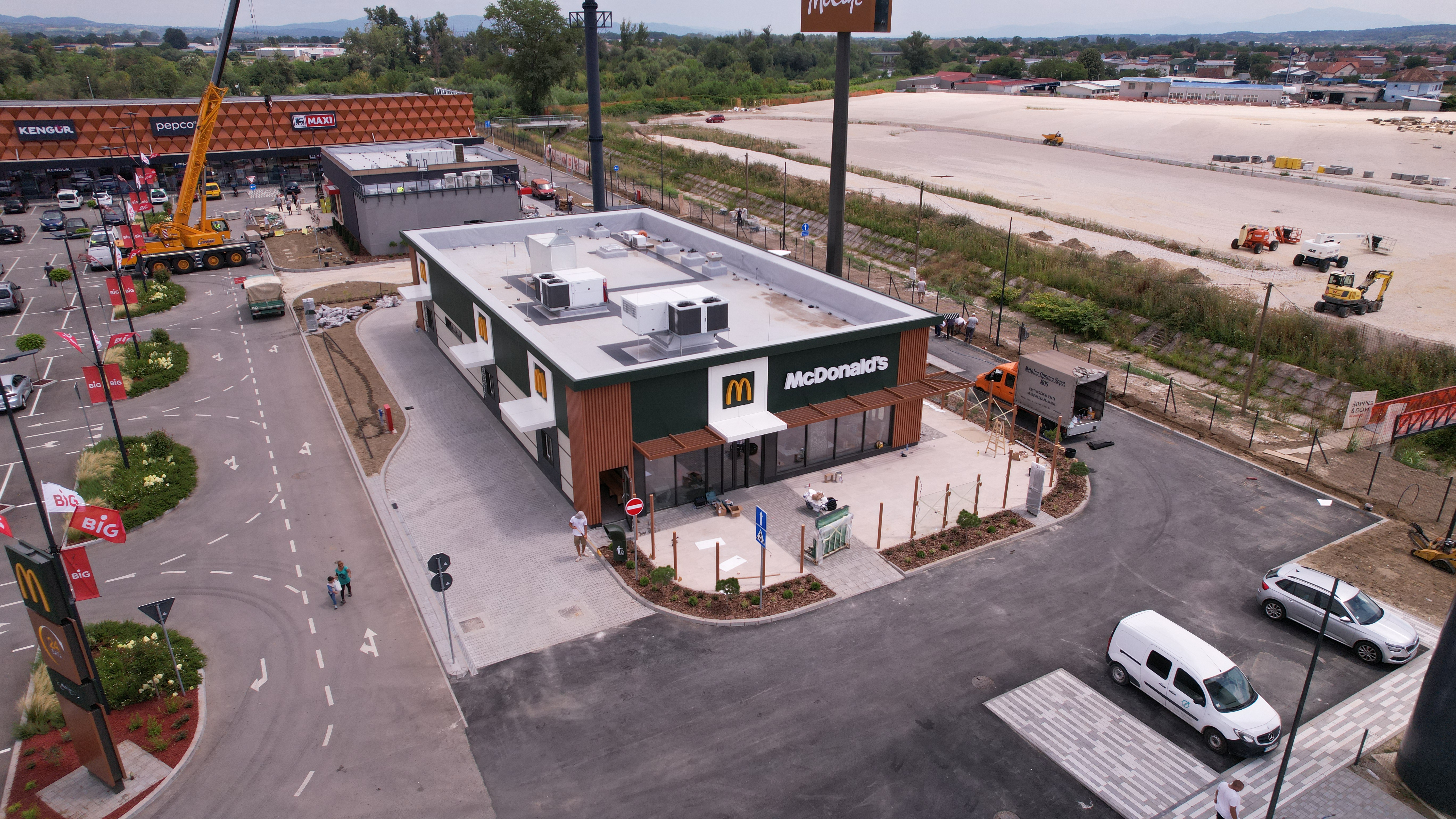 McDonalds se vraća u Čačak! Evo kada stiže otvaranje i šta menja svakodnevicu mladih (FOTO)