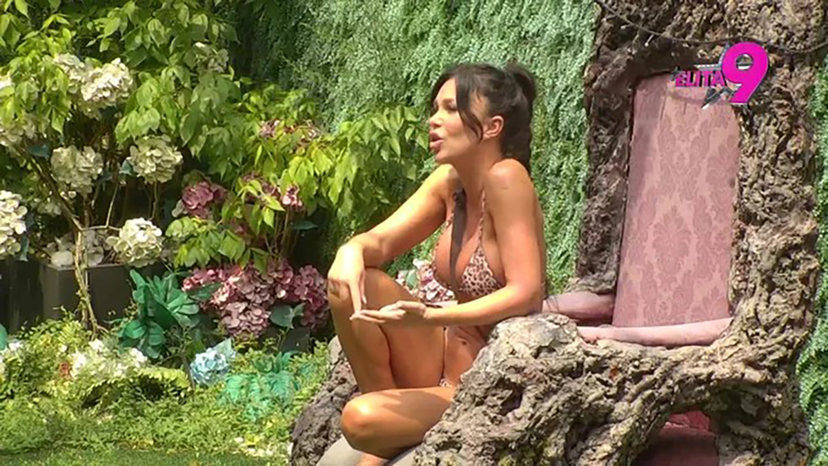 "Osećam odgovornost ..." Stanija se pokajala: Šalje poruku devojkama da ne budu starlete: "To više nije..."