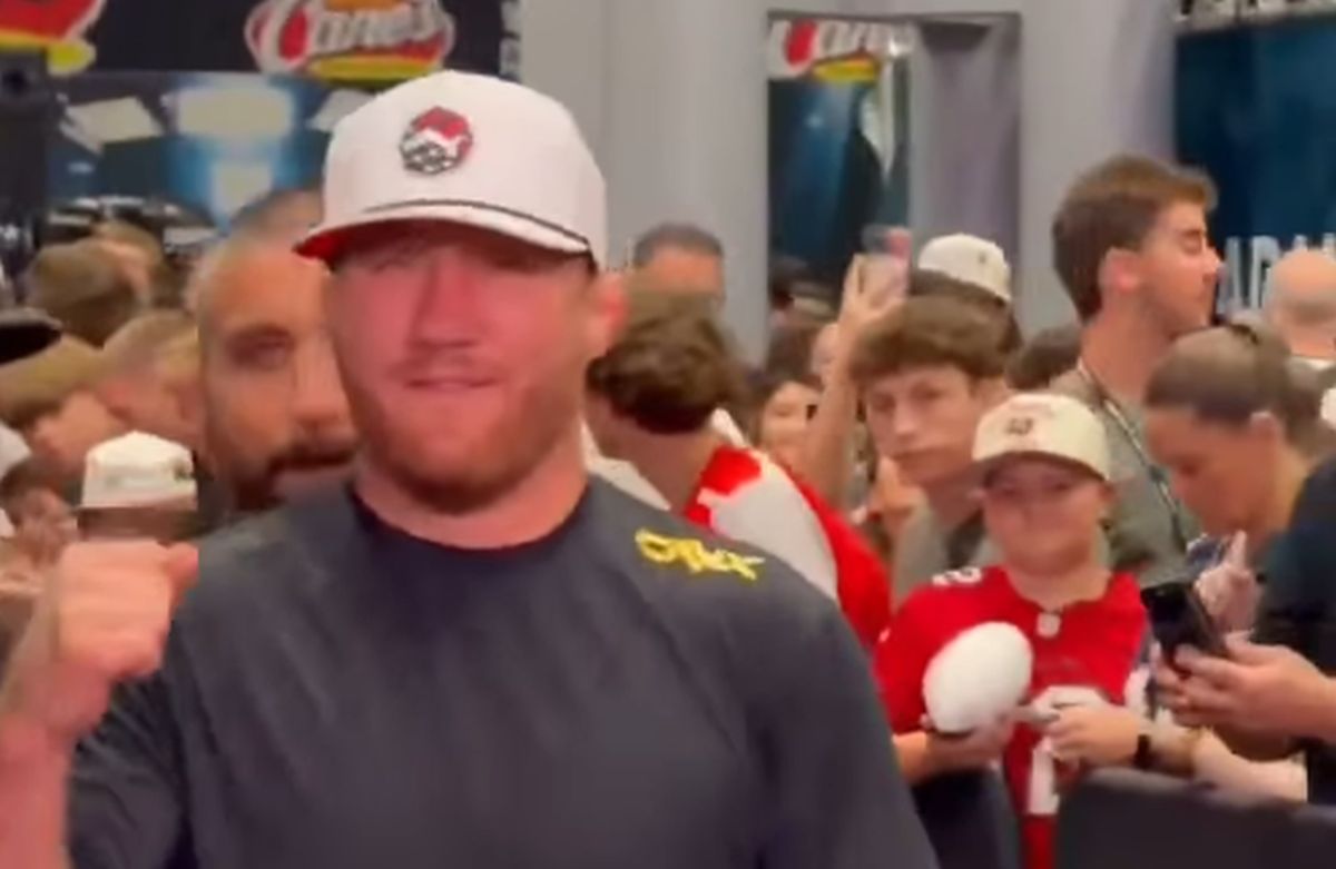 Promenio lični opis Topuriji u Beloj kući i postao UFC šampion, sad pravi šou u Njujorku pred finale Mundijala
