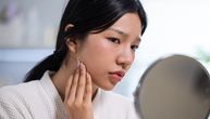 Japanke ovo rade čim ustanu da na licu ne bi imale bore: Ne treba im botoks kad za 2 minuta dobiju isti efekat