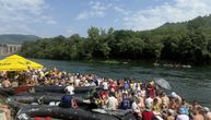 "Da smo znali da je ovako lepo, okupljali bismo se svake godine": Počeo tradicionalni spust na Drinskoj regati