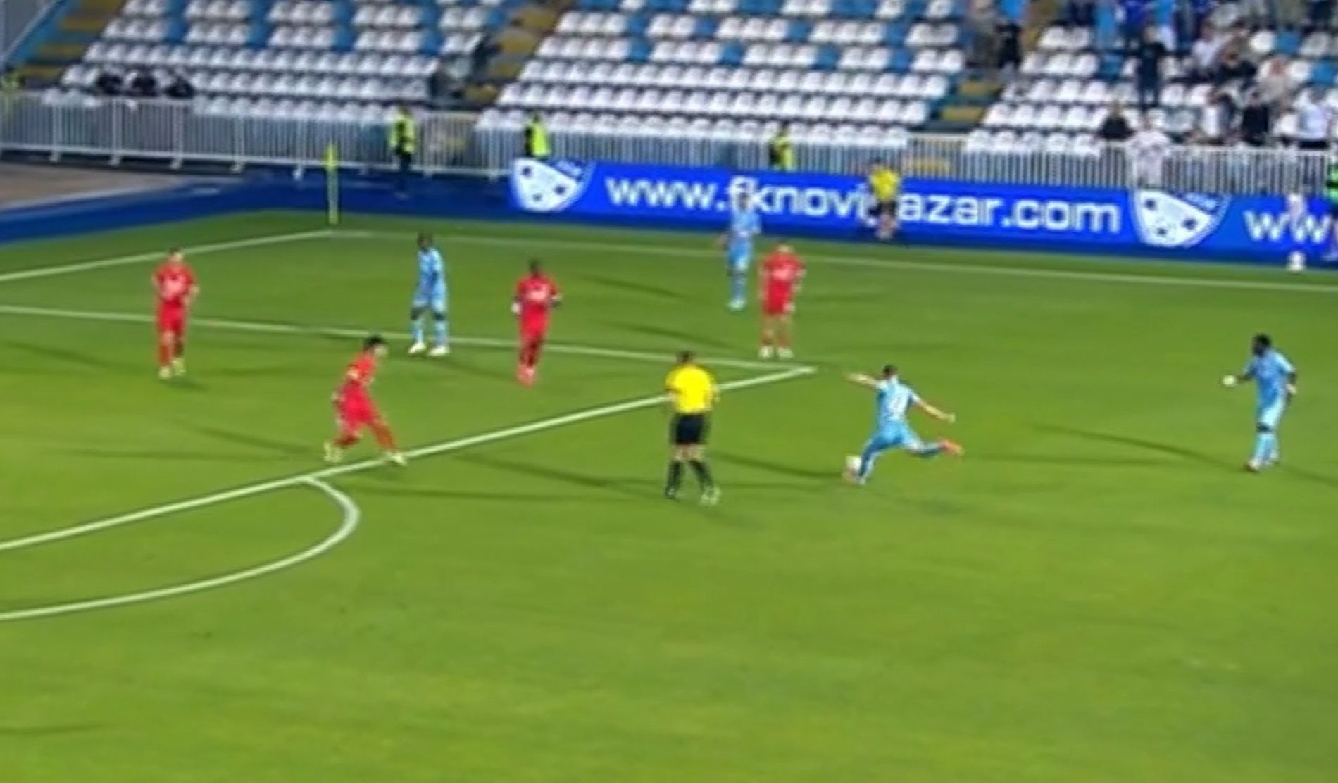 Da li već imamo gol sezone u Superligi? Ma, ovo je majstorija! Fudbaler Novog Pazara oduševio Srbiju