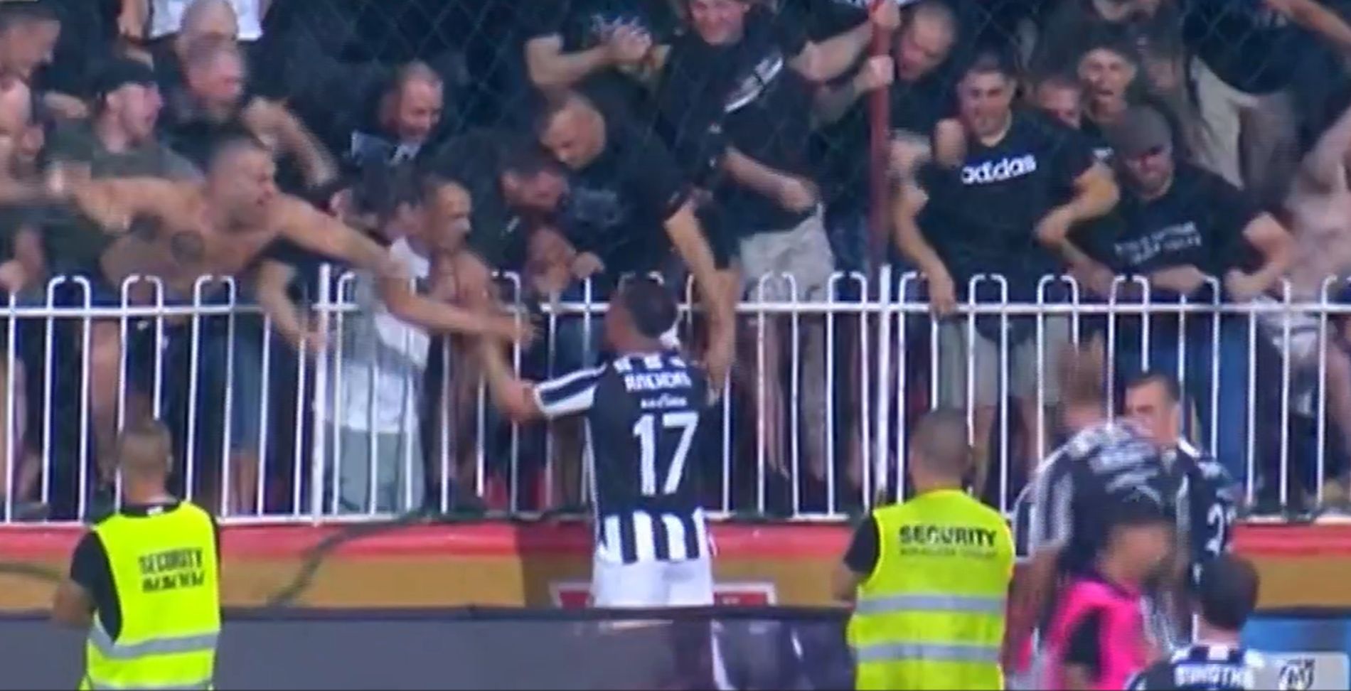 Ovako je Partizan došao do prvog gola u novoj sezoni, Aleksić precizan, odmah otrčao kod Grobara u Ubu